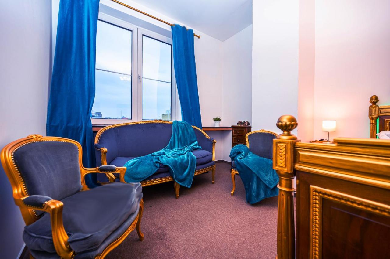 Bank Invest Apartmens - Old Town Appartement Praag Buitenkant foto