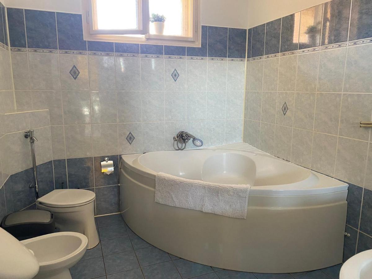 Bank Invest Apartmens - Old Town Appartement Praag Buitenkant foto